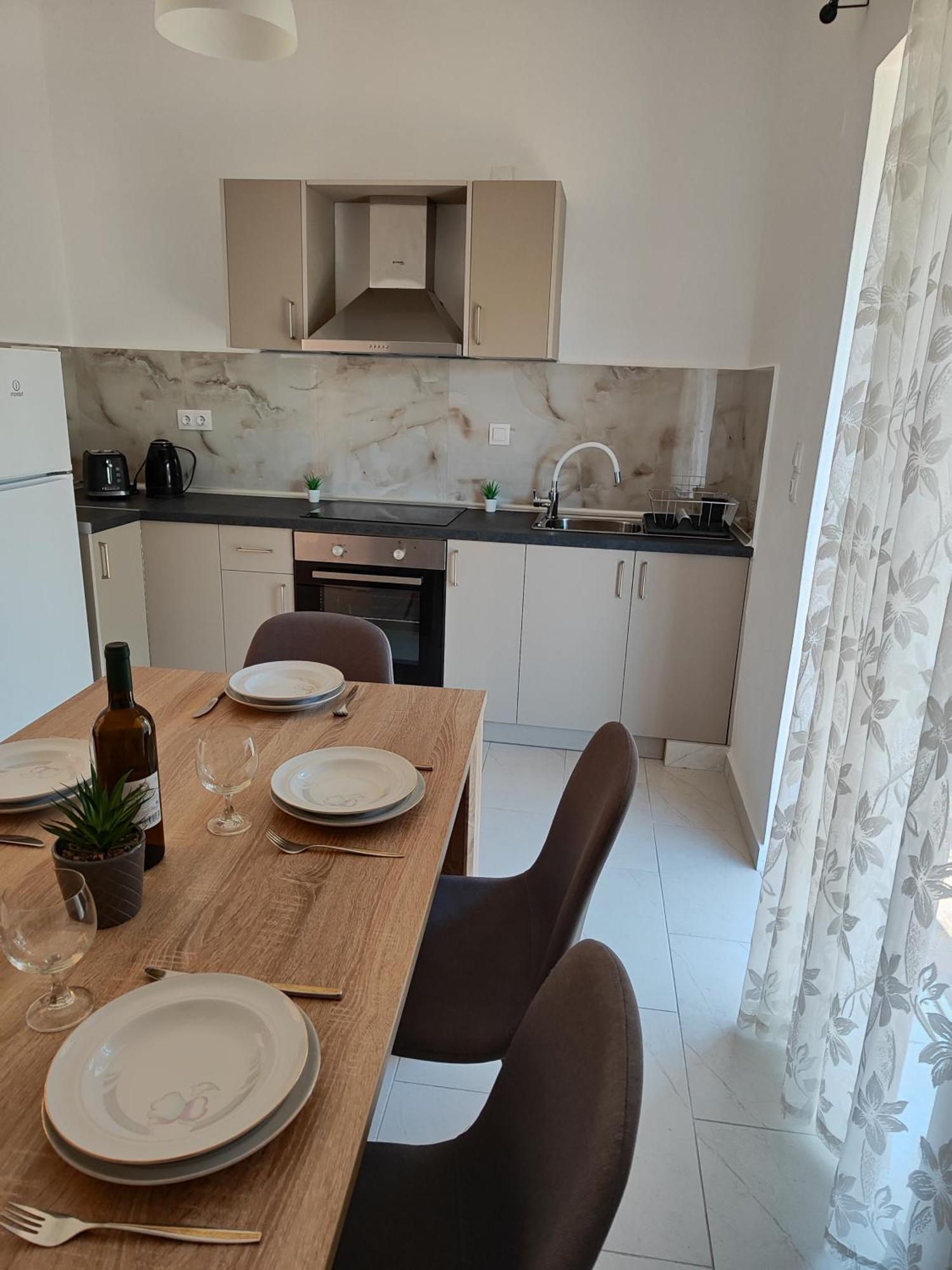 Ilias Apartments Dassia By Hotelius מראה חיצוני תמונה